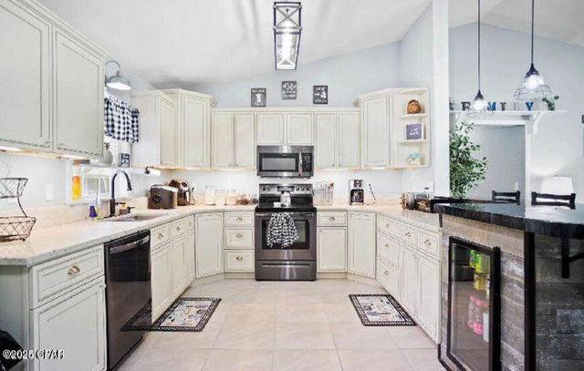 21382 NW Paradise Lane, Altha, FL 32421