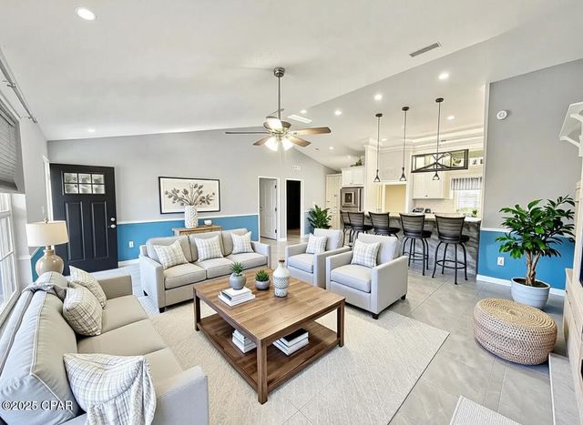 21382 NW Paradise Lane, Altha, FL 32421