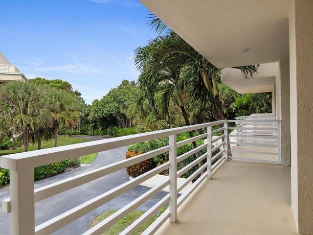 5554 Highway A1a 102, Indian River Shores, FL 32963