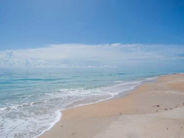 5554 Highway A1a 102, Indian River Shores, FL 32963