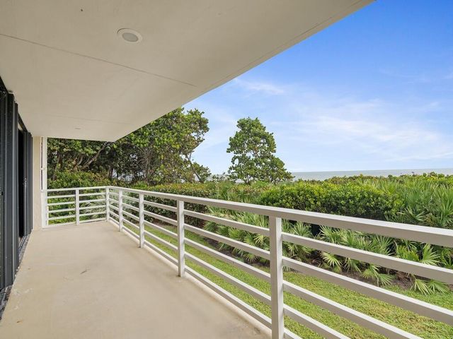 5554 Highway A1a 102, Indian River Shores, FL 32963