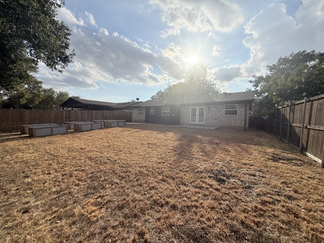 2704 Springlake Court, Irving, TX 75060