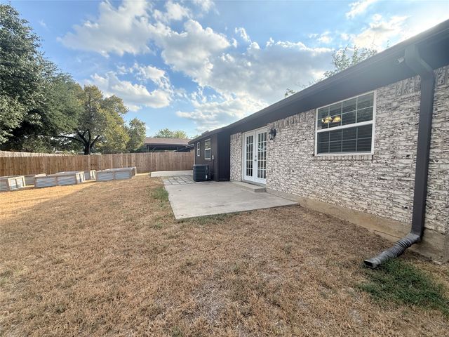 2704 Springlake Court, Irving, TX 75060