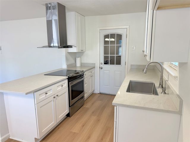 2704 Springlake Court, Irving, TX 75060