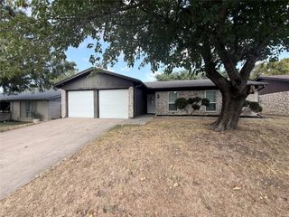 2704 Springlake Court, Irving, TX 75060
