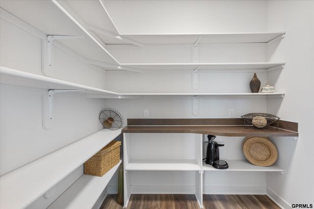 6702 S 200 Avenue, Omaha, NE 68135