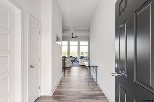 6702 S 200 Avenue, Omaha, NE 68135