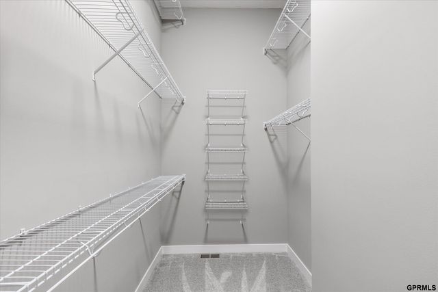 6702 S 200 Avenue, Omaha, NE 68135