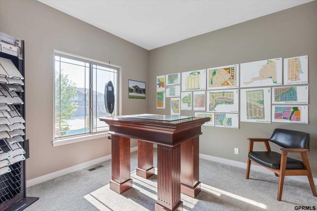 6702 S 200 Avenue, Omaha, NE 68135