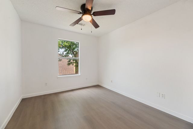 5909 Shady Springs Trail, Fort Worth, TX 76179