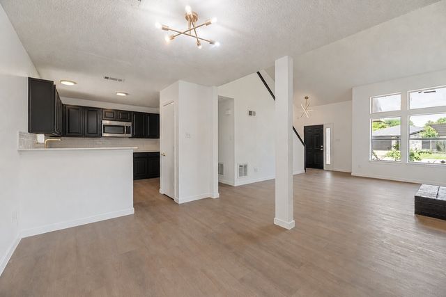 5909 Shady Springs Trail, Fort Worth, TX 76179