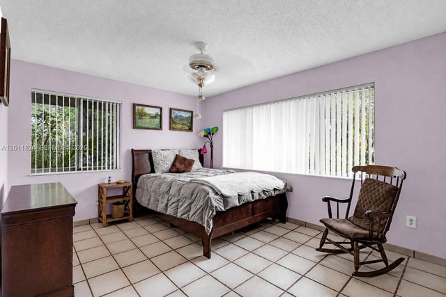 3761 Alcantara Ave A-79, Doral, FL 33178