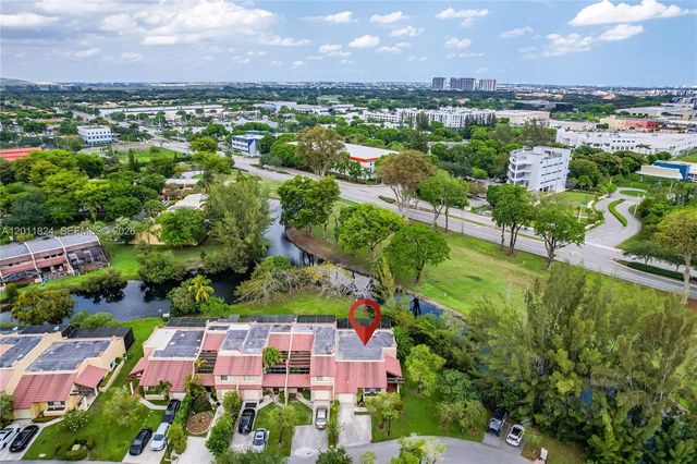 3761 Alcantara Ave A-79, Doral, FL 33178