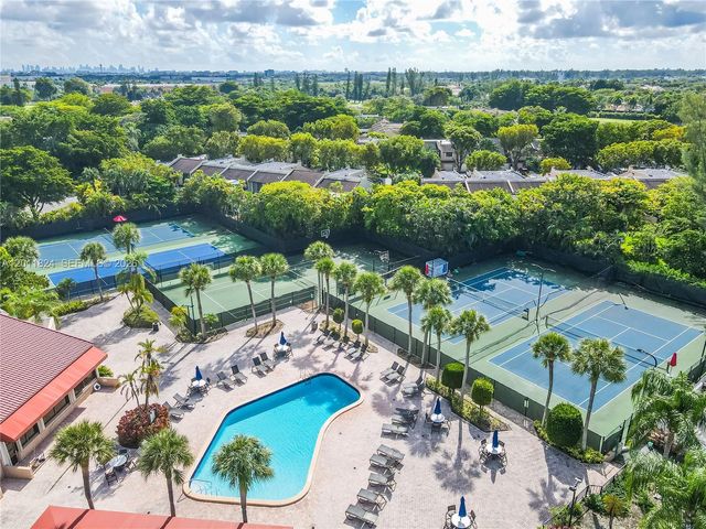3761 Alcantara Ave A-79, Doral, FL 33178