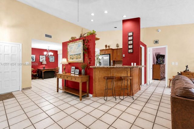 3761 Alcantara Ave A-79, Doral, FL 33178