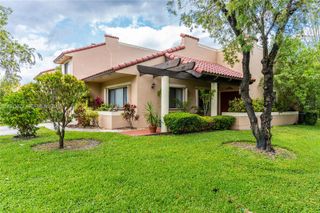3761 Alcantara Ave A-79, Doral, FL 33178