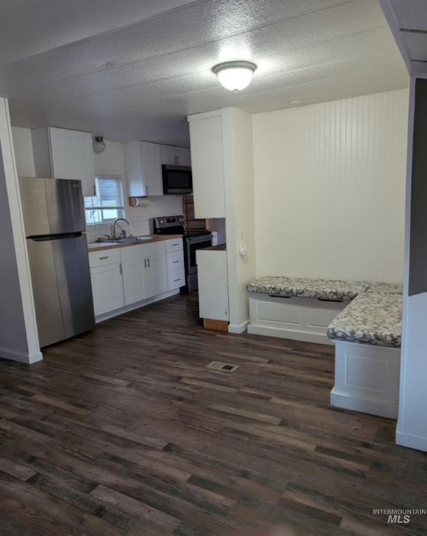 50 NW Barlington St, Mountain Home, ID 83647 photo 11