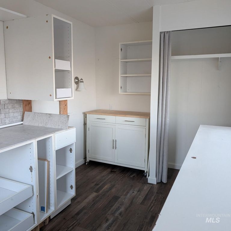 50 NW Barlington St, Mountain Home, ID 83647 photo 16