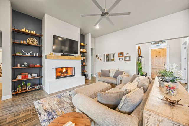 2024 Antler Loop, Poolville, TX 76487