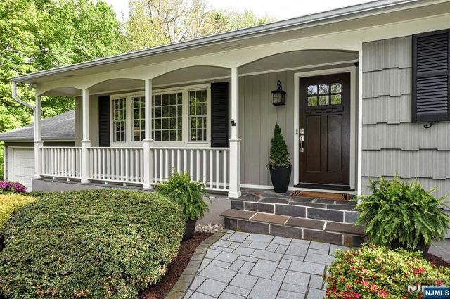 60 Dimmig Road, Upper Saddle River, NJ 07458