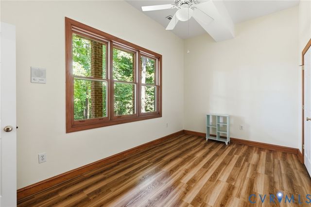 7800 Beach Rd, Chesterfield, VA 23838