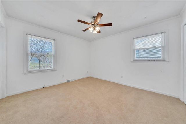 3149 Ventnor RD, Roanoke, VA 24014