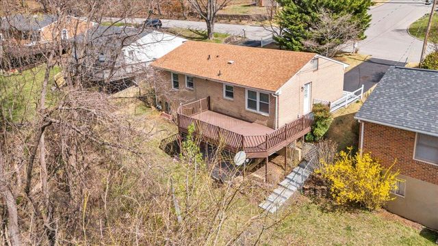 3149 Ventnor RD, Roanoke, VA 24014