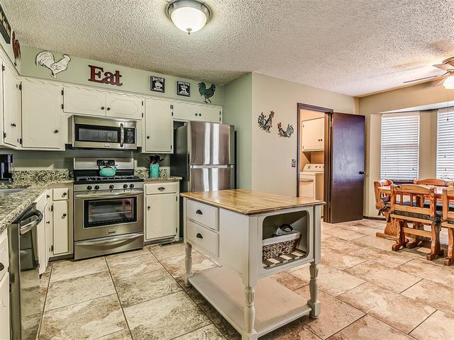 2912 Shadybrook Drive, Oklahoma City, OK 73110
