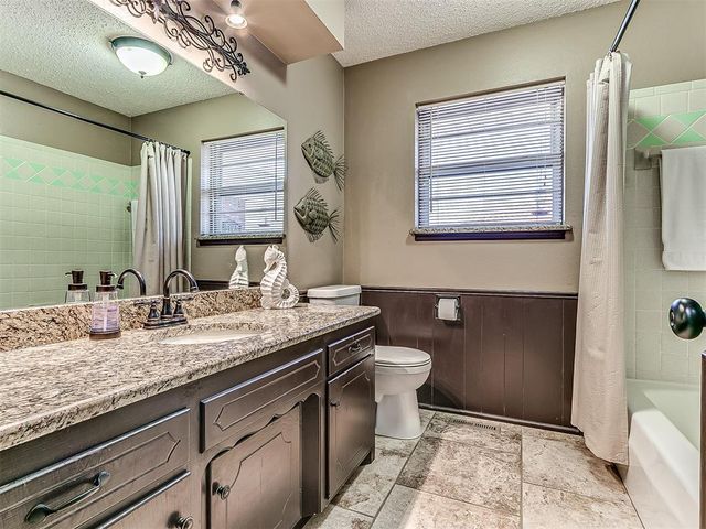 2912 Shadybrook Drive, Oklahoma City, OK 73110