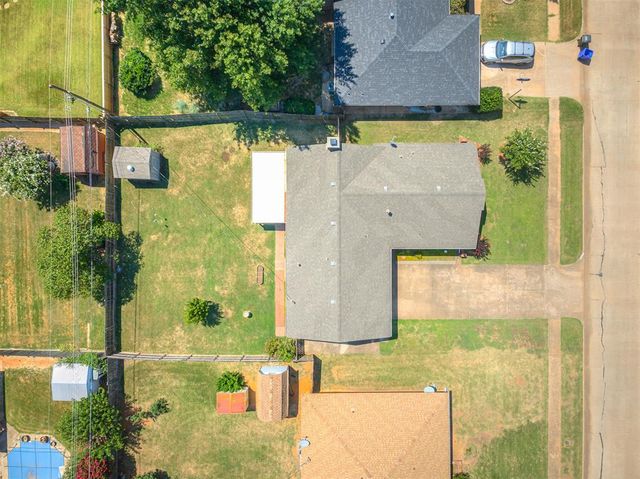 2912 Shadybrook Drive, Oklahoma City, OK 73110