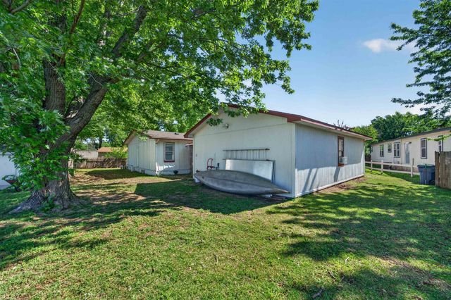 1204 E Idlewild, Wichita, KS 67216