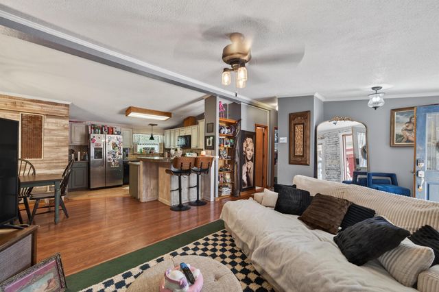 1204 E Idlewild, Wichita, KS 67216