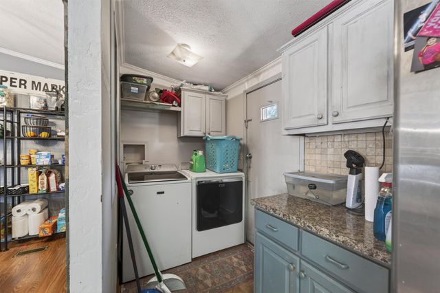 1204 E Idlewild, Wichita, KS 67216