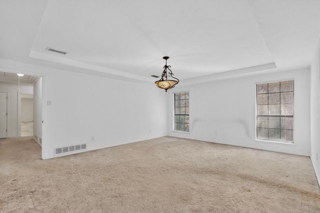 266 N Creekwood Drive, Lancaster, TX 75146