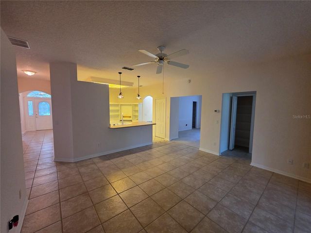 2282 FENTON AVENUE, Clermont, FL 34711