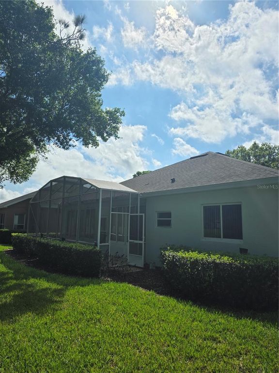 Image 29 of property listing at 2282 FENTON AVENUE, Clermont, FL 34711