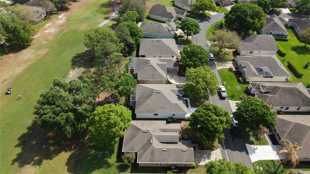 Image 30 of property listing at 2282 FENTON AVENUE, Clermont, FL 34711