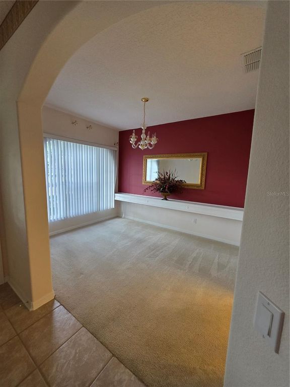 Image 5 of property listing at 2282 FENTON AVENUE, Clermont, FL 34711