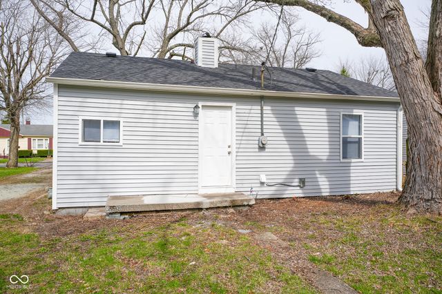 313 E 39th Street, Anderson, IN 46013