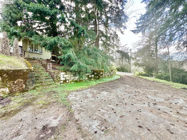 20125 Se FOSTER Rd, Damascus, OR 97089