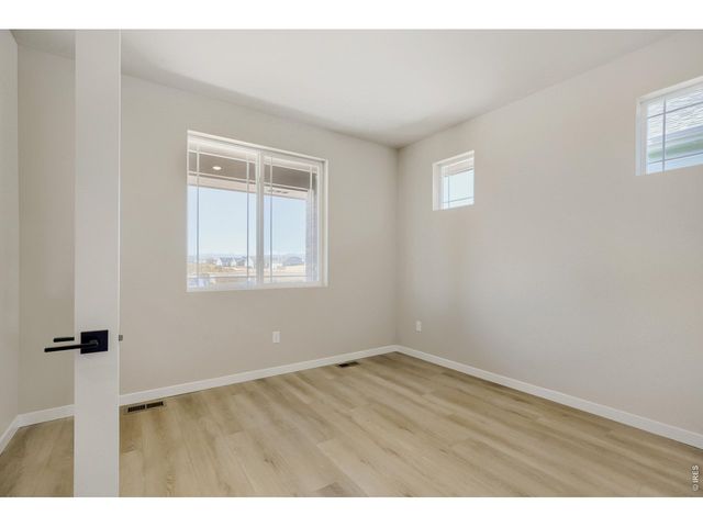 216 Sugar Beet Ln, Berthoud, CO 80513