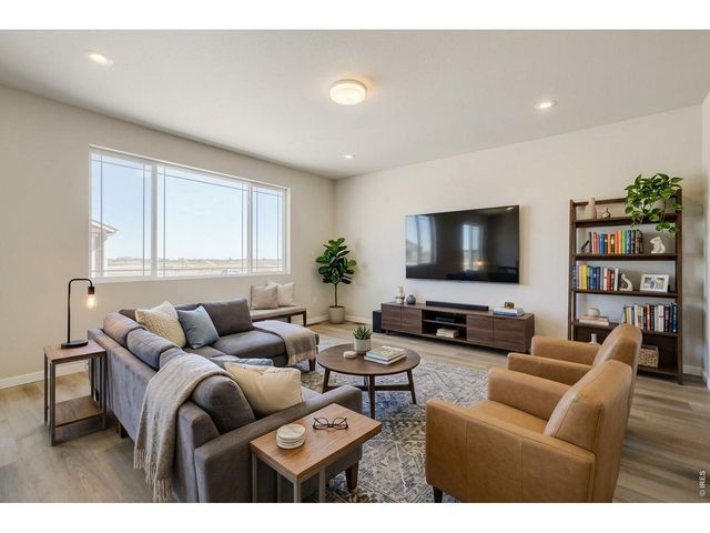 216 Sugar Beet Ln, Berthoud, CO 80513