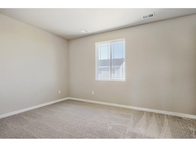 216 Sugar Beet Ln, Berthoud, CO 80513