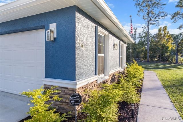 2602 W Axelwood Drive, Beverly Hills, FL 34465