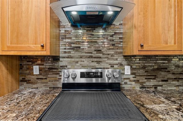 2602 W Axelwood Drive, Beverly Hills, FL 34465