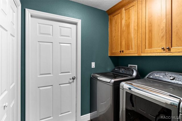 2602 W Axelwood Drive, Beverly Hills, FL 34465