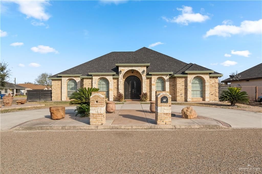 320 Pheasant Drive, La Joya, TX 78560