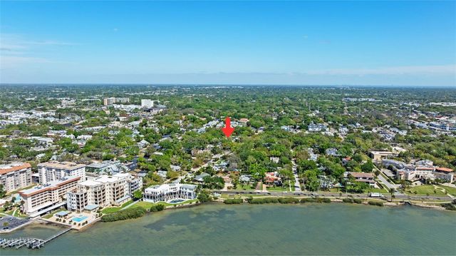 300 PRESIDENT STREET, Dunedin, FL 34698