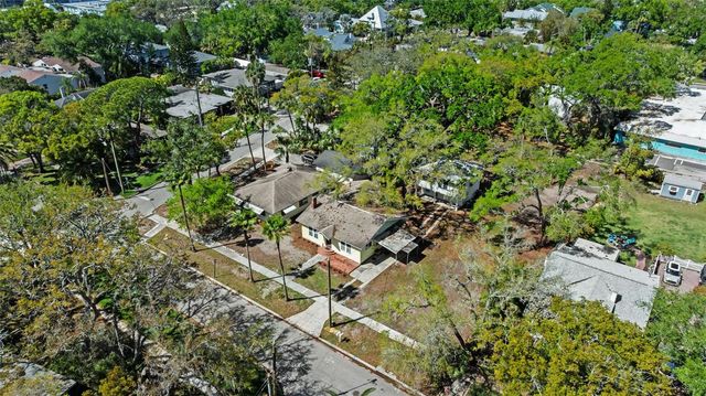 300 PRESIDENT STREET, Dunedin, FL 34698