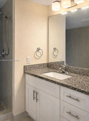 8901 Sunrise Lakes Boulevard 204, Sunrise, FL 33322
